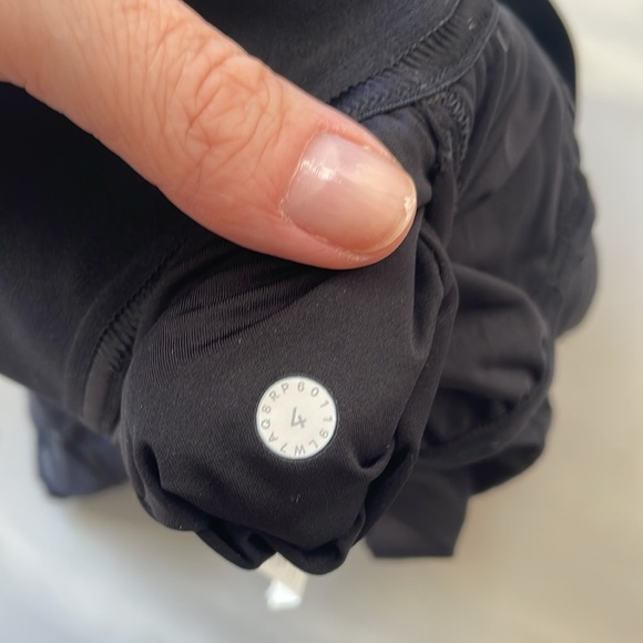 Lululemon I 4 - Picture 11 of 16